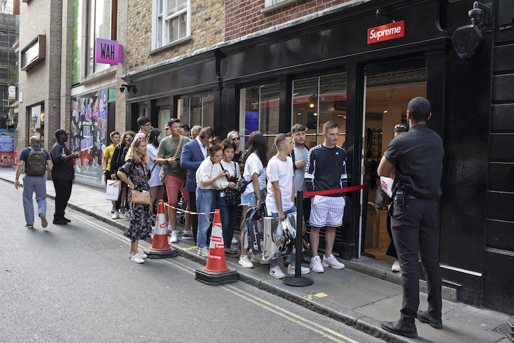 Fashion Label Supreme In London Fashion Label Supreme In London